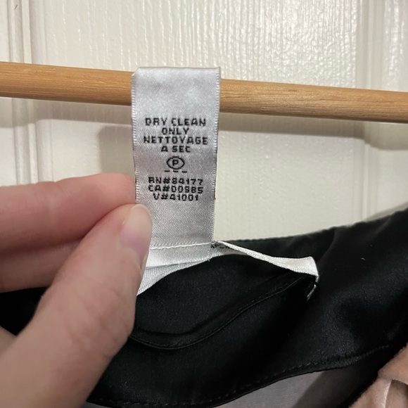 Diane Von Furstenburg Silk Blend medallion Patterned Velvet Dress - Picture 10 of 10